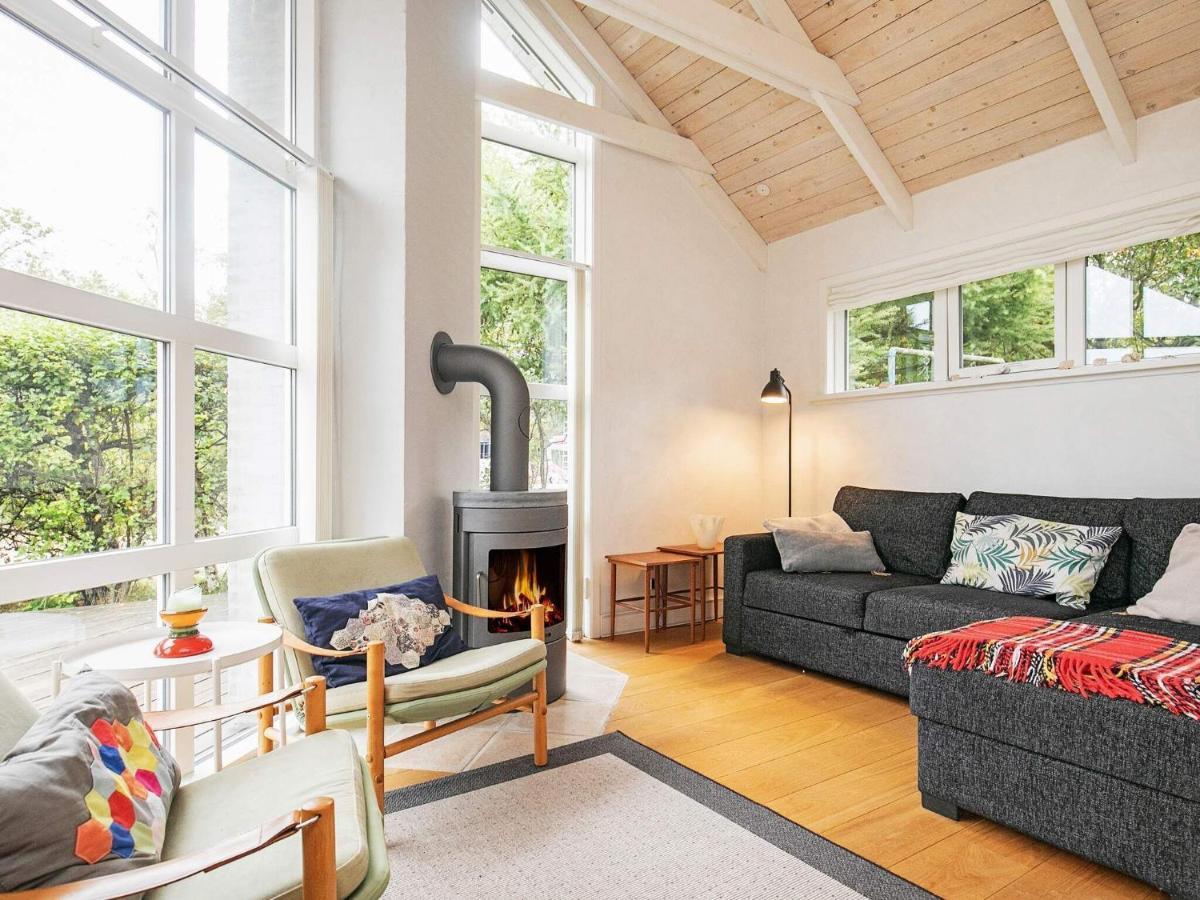 4 star holiday home in Frederikshavn Eksteriør billede